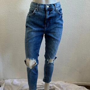 Free People Size 31 Distressed Skinny Medium Wash Jeans